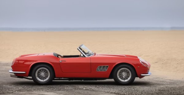 Оценка: $15 милиона &ndash; $17 милиона

По отношение на най-ценните колекционерски автомобили, Ferrari 250 е в общи линии еквивалент на картина на Леонардо да Винчи. Това е очевиден избор, особено с разкъсващата нотка на изгорелите газове на 3,0-литров Colombo V-12, изпълваща ушите ви, докато топлото калифорнийско слънце нахлува в купето. Този екземпляр е сертифициран като оригинален и съвпадащ с цифри от Classiche Department на Ferrari.  Истински аристократ със синя кръв, който определено си струва - ако имате милионите.
